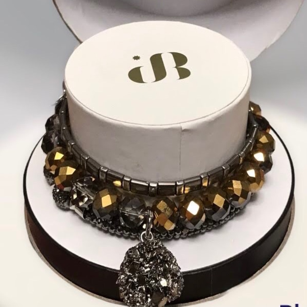 Reveled new reindeer crossings holiday bracelet stack
